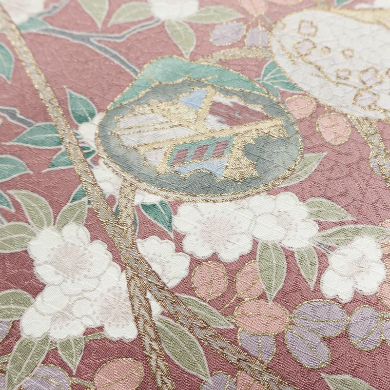 訪問着 良品 しつけ糸付き 綸子 正絹 古典柄 袷仕立て 身丈166cm 裄丈69.5cm 箔 金彩 フォーマル 着物 紫・藤色_画像9