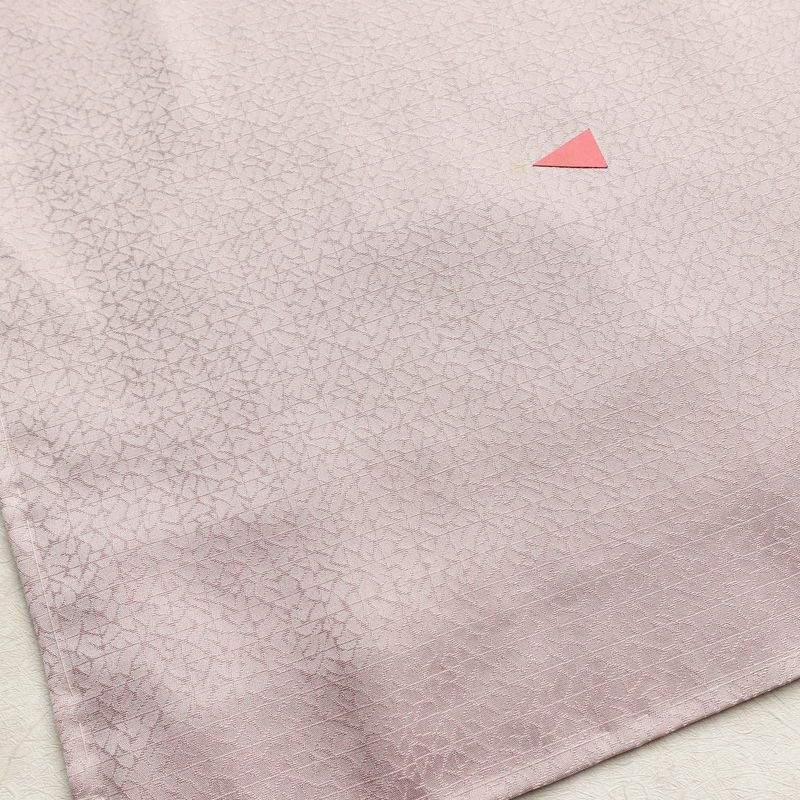 訪問着 良品 しつけ糸付き 綸子 正絹 古典柄 袷仕立て 身丈166cm 裄丈69.5cm 箔 金彩 フォーマル 着物 紫・藤色_画像20