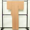 色無地 良品 一つ紋付き 正絹 花柄 袷仕立て 身丈158cm 裄丈64cm 一部しつけ糸付き フォーマル 着物 茶_画像2