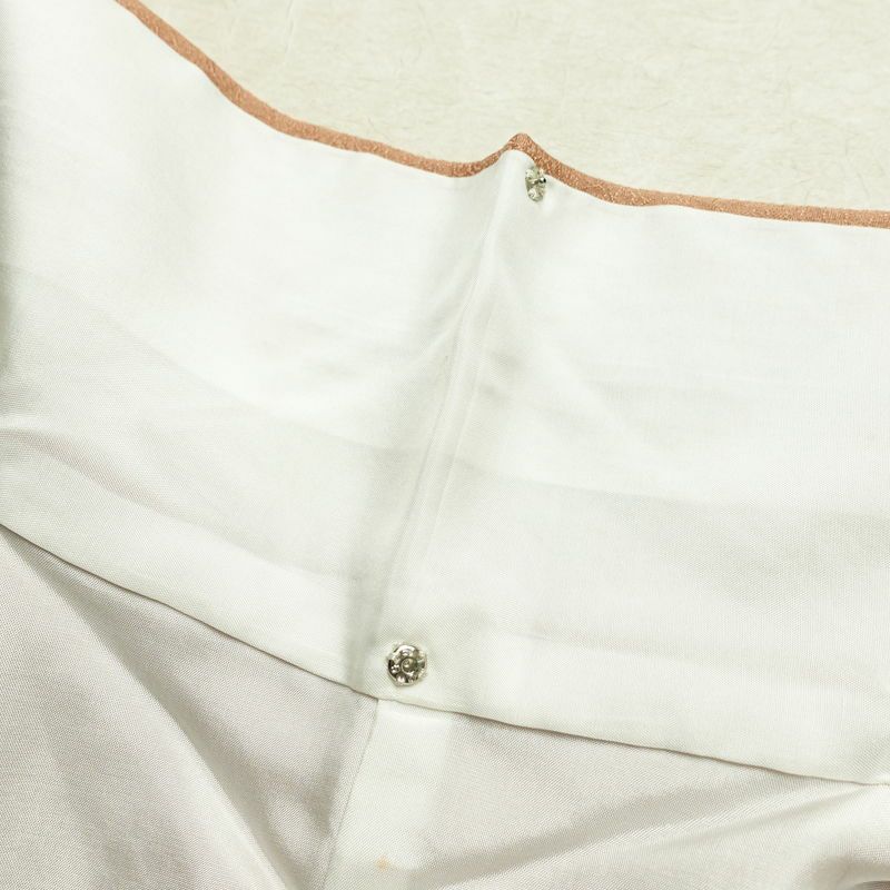 色無地 良品 一つ紋付き 正絹 花柄 袷仕立て 身丈158cm 裄丈64cm 一部しつけ糸付き フォーマル 着物 茶_画像19