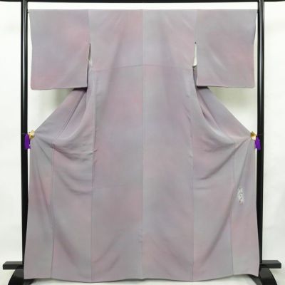 小紋 良品 斉藤三才 落款入り 縮緬 正絹 その他の柄 袷仕立て 身丈166cm 裄丈67cm 着物 紫・藤色