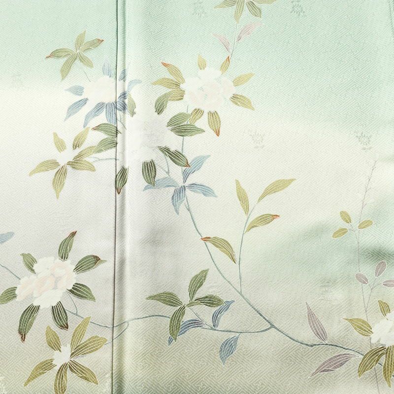 訪問着 良品 しつけ糸付き 綸子 正絹 花柄 袷仕立て 身丈163.5cm 裄丈68cm フォーマル 着物 緑・うぐいす色_画像6