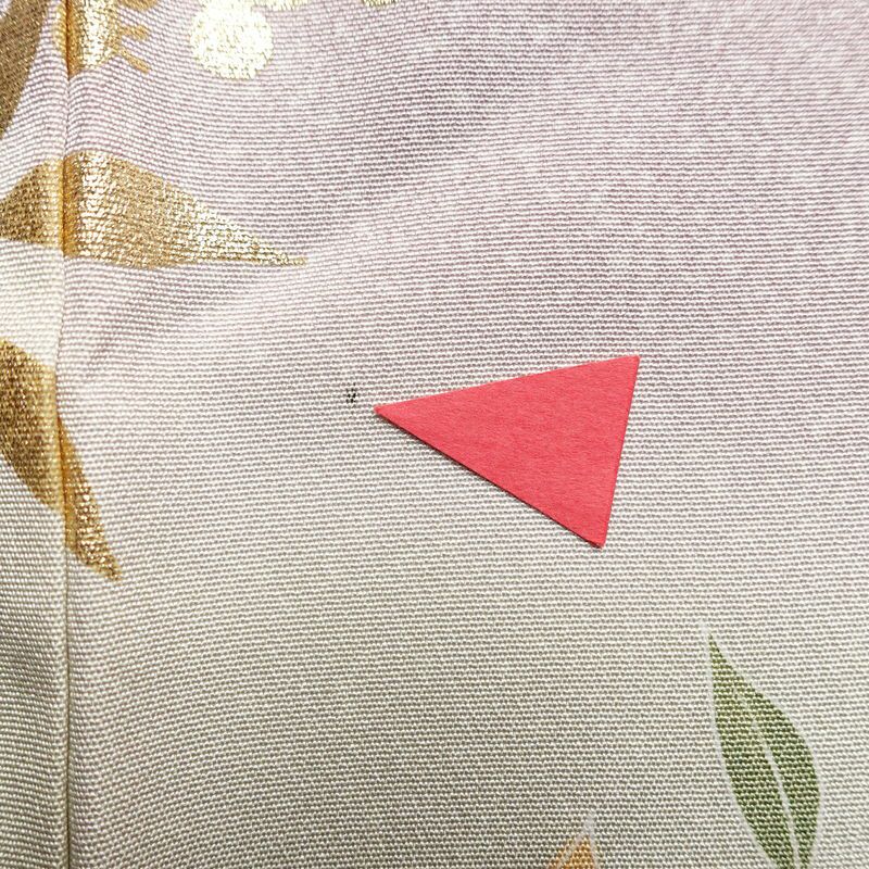 付け下げ 良品 縮緬 正絹 木の葉・植物柄 袷仕立て 身丈160cm 裄丈63.5cm 箔 共八掛 フォーマル 着物 紫・藤色_画像14