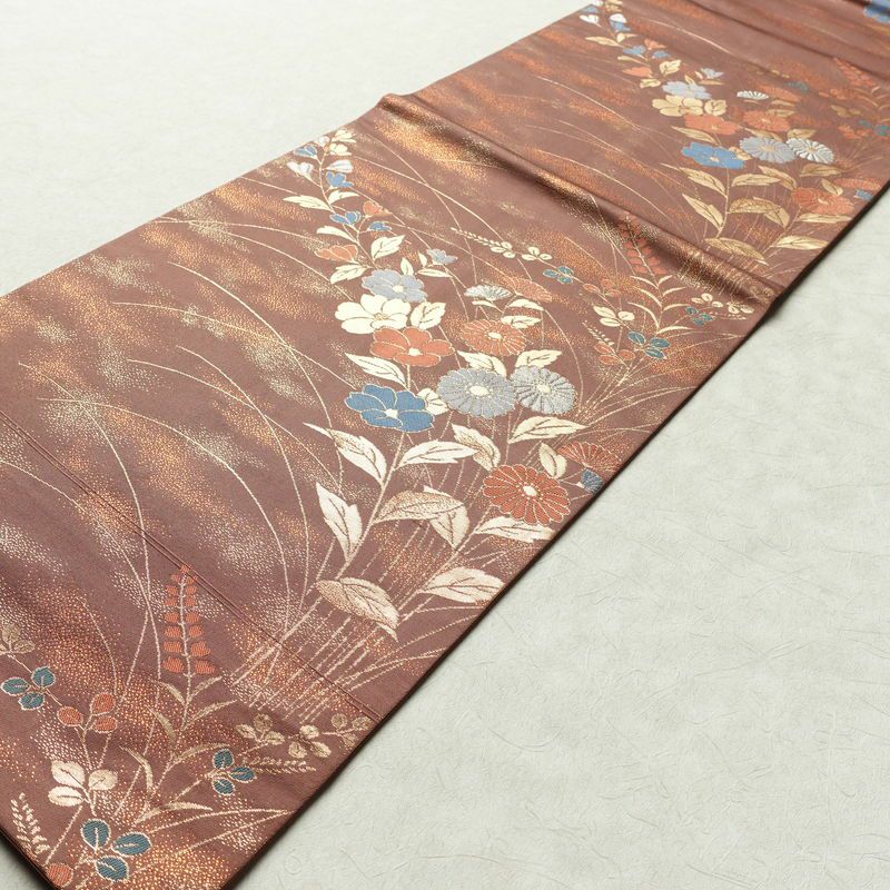 名古屋帯 六通柄 正絹 花柄 名古屋仕立て 菊 萩 箔 帯 小豆・エンジ_画像9