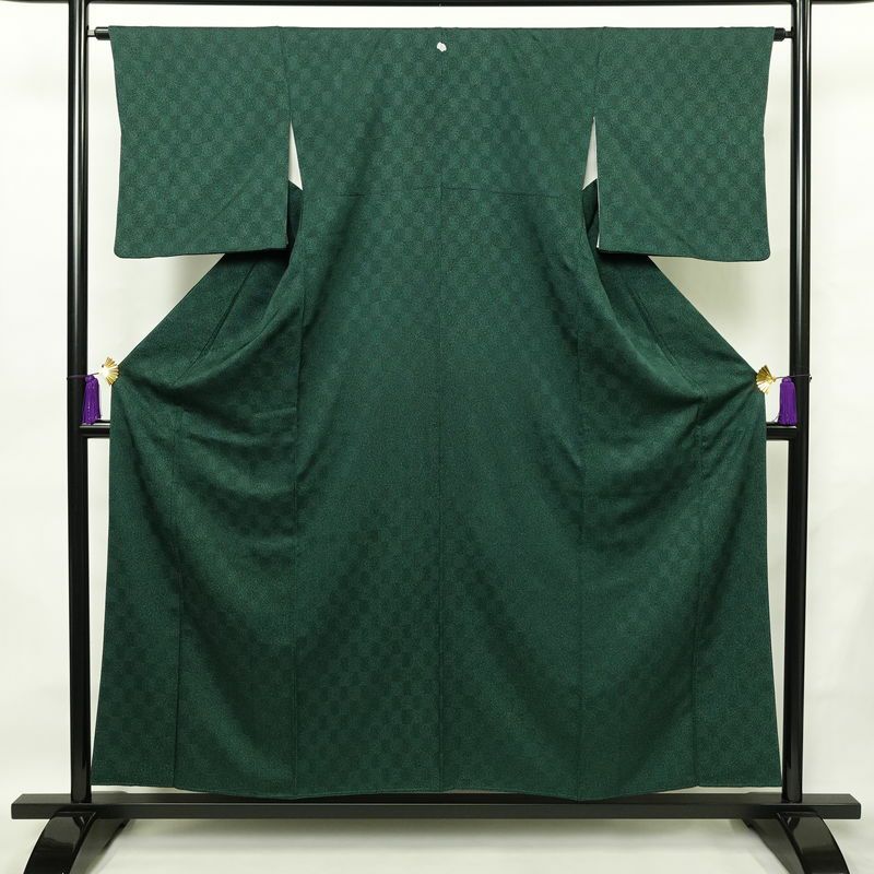 色無地 良品 一つ紋付き 正絹 チェック・格子柄 袷仕立て 身丈155cm 裄丈64cm フォーマル 着物 緑・うぐいす色_画像1