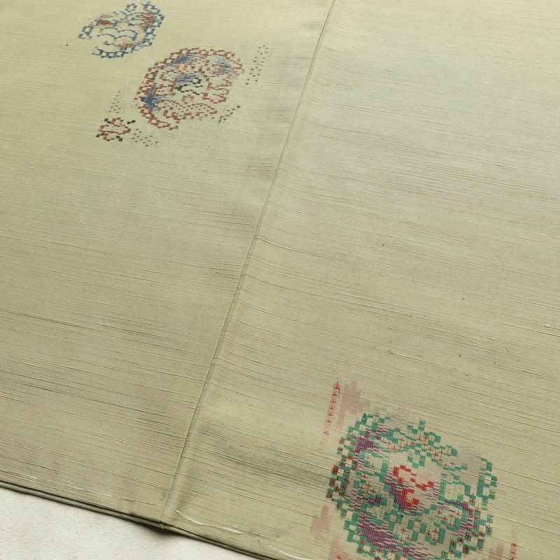 紬 良品 しつけ糸付き 正絹 幾何学柄・抽象柄 袷仕立て 身丈155.5cm 裄丈66cm 着物 緑・うぐいす色_画像12