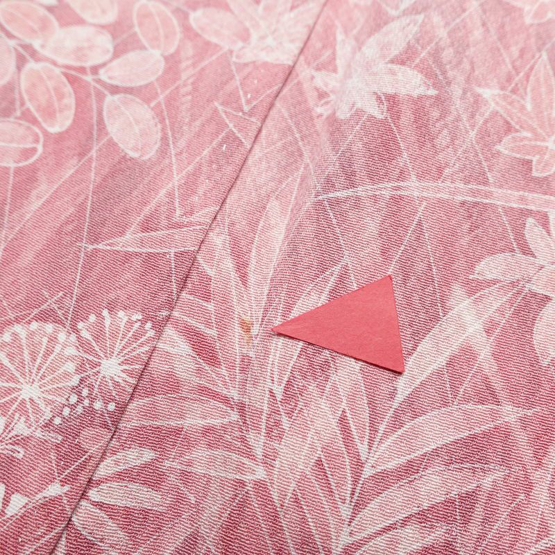 小紋 付下小紋 縮緬 相良刺繍 一つ紋付き 正絹 木の葉・植物柄 袷仕立て 身丈159cm 裄丈64.5cm 刺繍 フォーマル 着物 ピンク_画像16