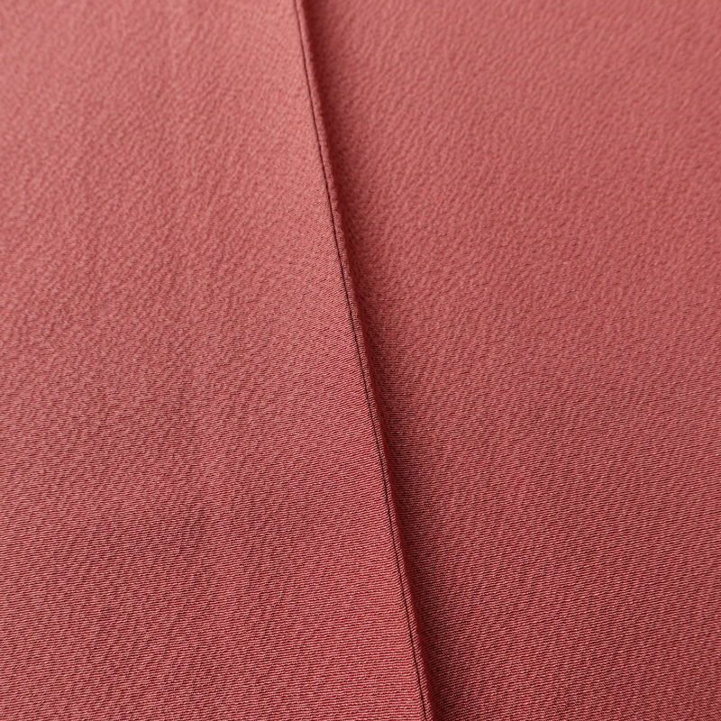 色無地 しつけ糸付き 縮緬 一つ紋付き 正絹 無地 袷仕立て 身丈153cm 裄丈60cm フォーマル 着物 ピンク_画像9