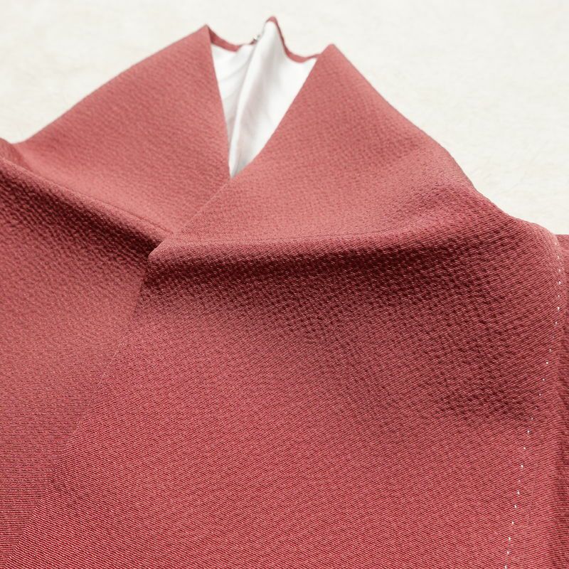 色無地 しつけ糸付き 縮緬 一つ紋付き 正絹 無地 袷仕立て 身丈153cm 裄丈60cm フォーマル 着物 ピンク_画像17