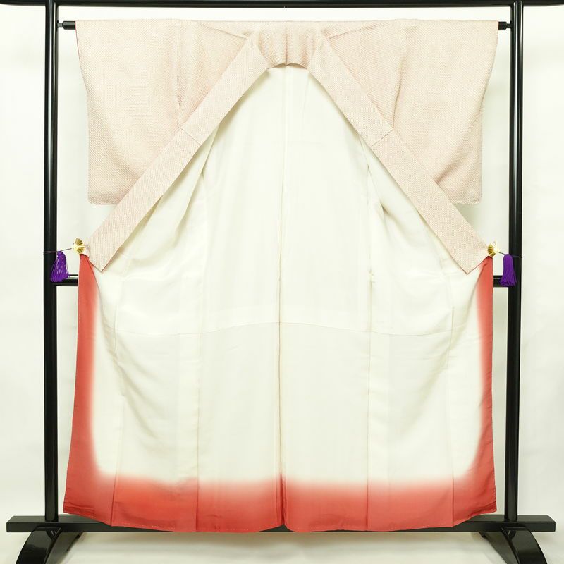 小紋 絞り しつけ糸付き 総絞り 正絹 古典柄 袷仕立て 身丈157cm 裄丈63.5cm 着物 ピンク_画像3