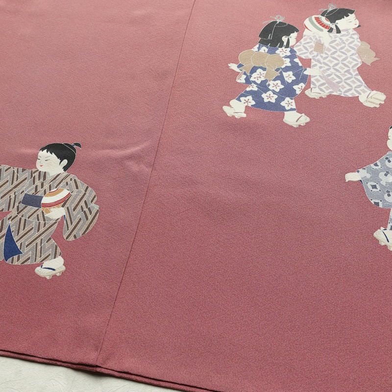 訪問着 落款入り 関口遼一 十日町友禅 一つ紋付き 正絹 人物・動物柄 袷仕立て 身丈159cm 裄丈63.5cm フォーマル 着物 ピンク_画像10