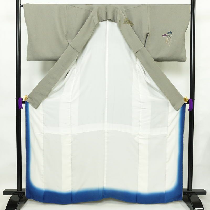 訪問着 正絹 古典柄 袷仕立て 身丈164.5cm 裄丈66.5cm 箔 金彩 フォーマル 着物 グレー_画像3