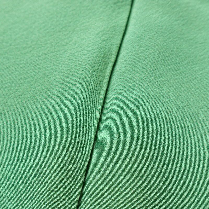 色無地 縮緬 一つ紋付き 正絹 無地 袷仕立て 身丈160.5cm 裄丈67cm 共八掛 フォーマル 着物 緑・うぐいす色_画像7