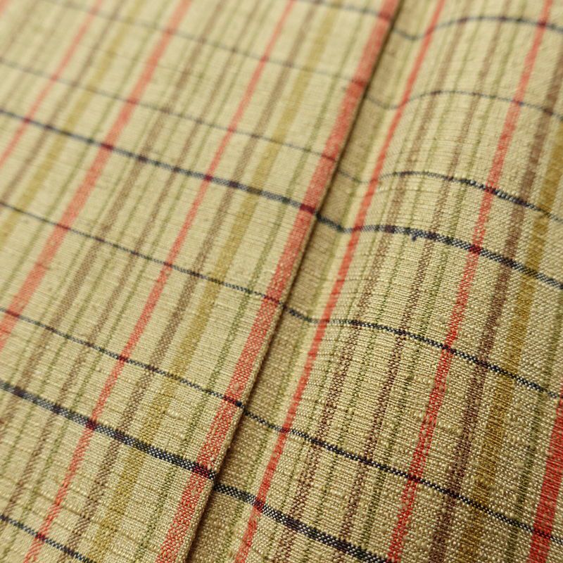 紬 良品 しつけ糸付き 正絹 チェック・格子柄 袷仕立て 身丈166.5cm 裄丈67cm 着物 黄・黄土色_画像9