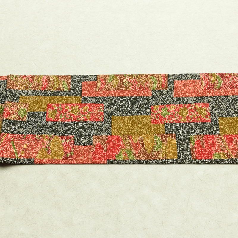 名古屋帯 全通柄 美品 正絹 古典柄 名古屋仕立て 帯 多色使い_画像14