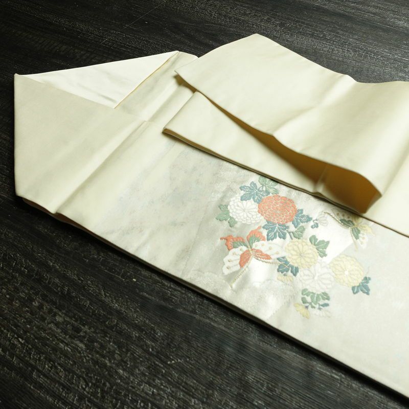 名古屋帯 小袖金彩錦 太鼓柄 良品 正絹 花柄 名古屋仕立て 蝶 箔 帯 白_画像21