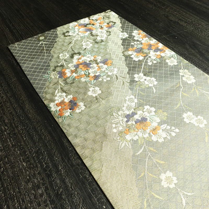 袋帯 六通柄 美品 フォーマル用 正絹 桜 花柄 箔 帯 グレー_画像17