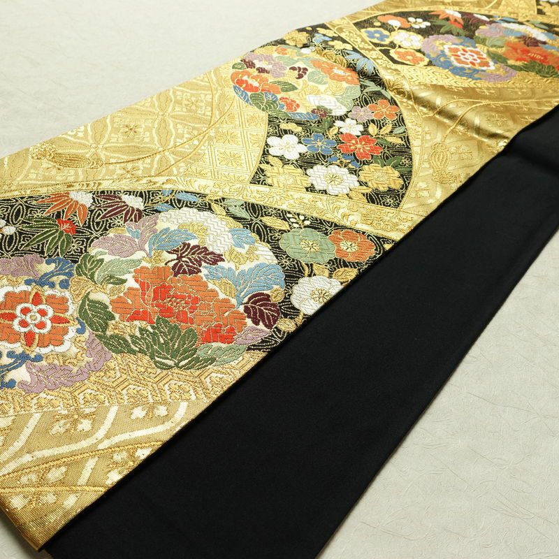 袋帯 六通柄 良品 フォーマル用 正絹 古典柄 箔 金糸 帯 金・銀_画像8