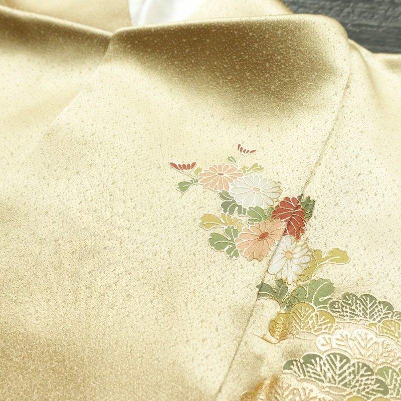 訪問着 美品 綸子 正絹 風景柄 袷仕立て 身丈156cm 裄丈64cm 箔 金彩 フォーマル 着物 ベージュ_画像18