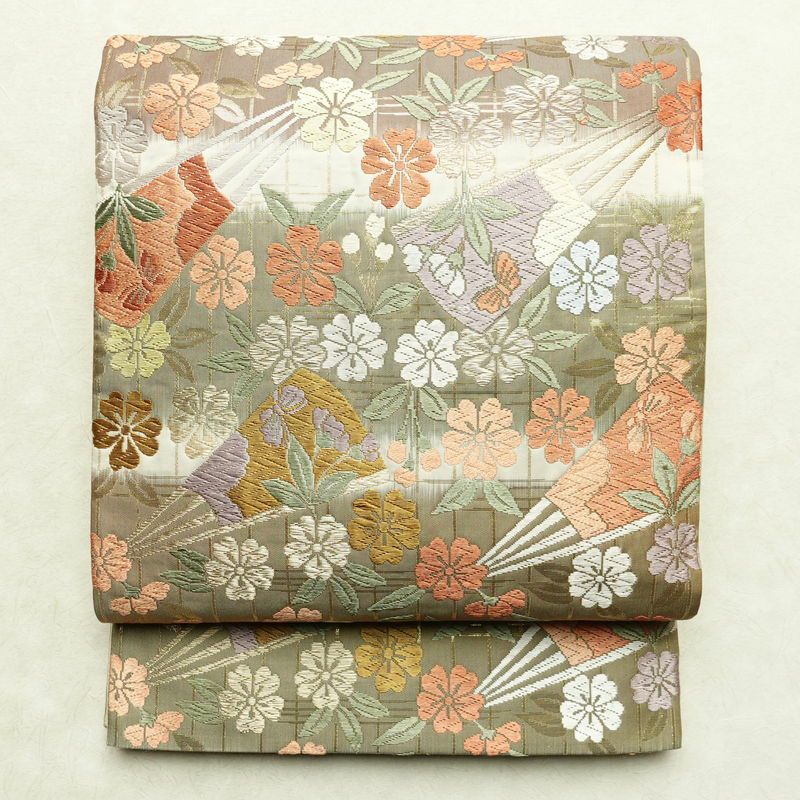 袋帯 六通柄 フォーマル用 正絹 古典柄 箔 金糸 帯 多色使い_画像1