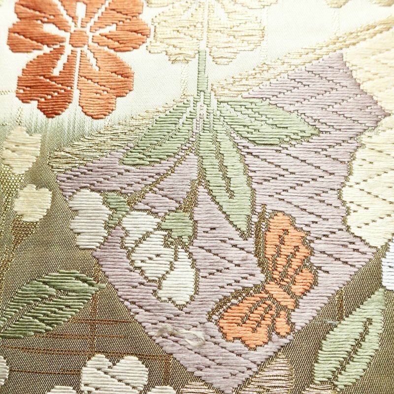 袋帯 六通柄 フォーマル用 正絹 古典柄 箔 金糸 帯 多色使い_画像4