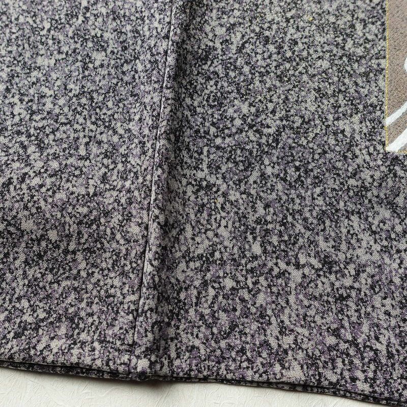 付け下げ 良品 正絹 人物・動物柄 袷仕立て 身丈155.5cm 裄丈63cm 箔 共八掛 金彩 金通し フォーマル 着物 紫・藤色_画像12