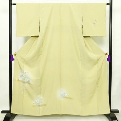 中振り(昭和50年)をリフォーム 訪問着（昭和34年の白い訪問着