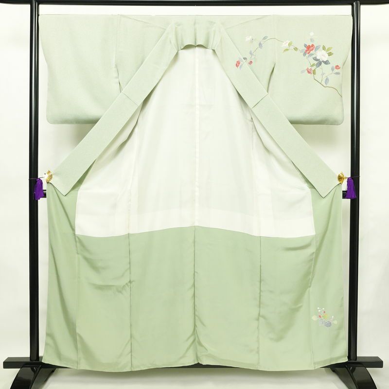 訪問着 縮緬 正絹 花柄 袷仕立て 身丈159cm 裄丈68cm フォーマル 着物 緑・うぐいす色_画像3
