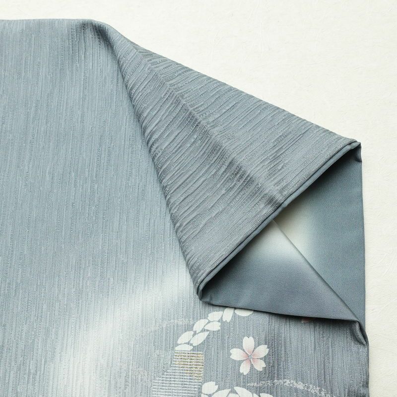 付け下げ 良品 一つ紋付き 正絹 花柄 袷仕立て 身丈155cm 裄丈63.5cm 箔 金彩 フォーマル 着物 青・紺_画像16