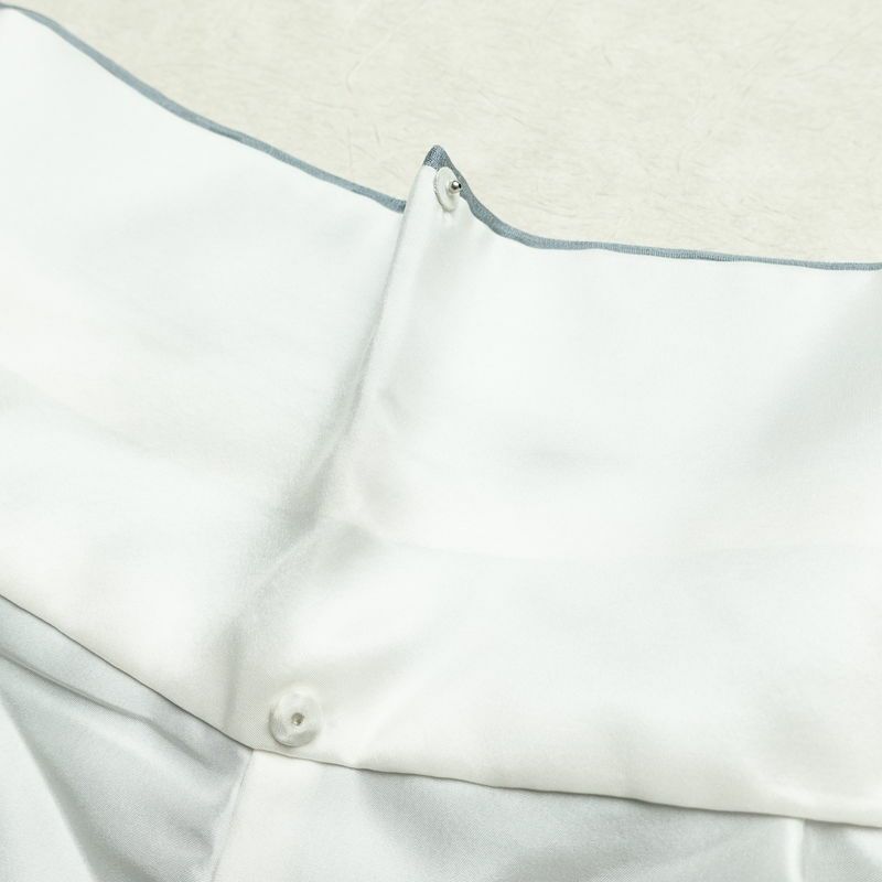 付け下げ 良品 一つ紋付き 正絹 花柄 袷仕立て 身丈155cm 裄丈63.5cm 箔 金彩 フォーマル 着物 青・紺_画像20