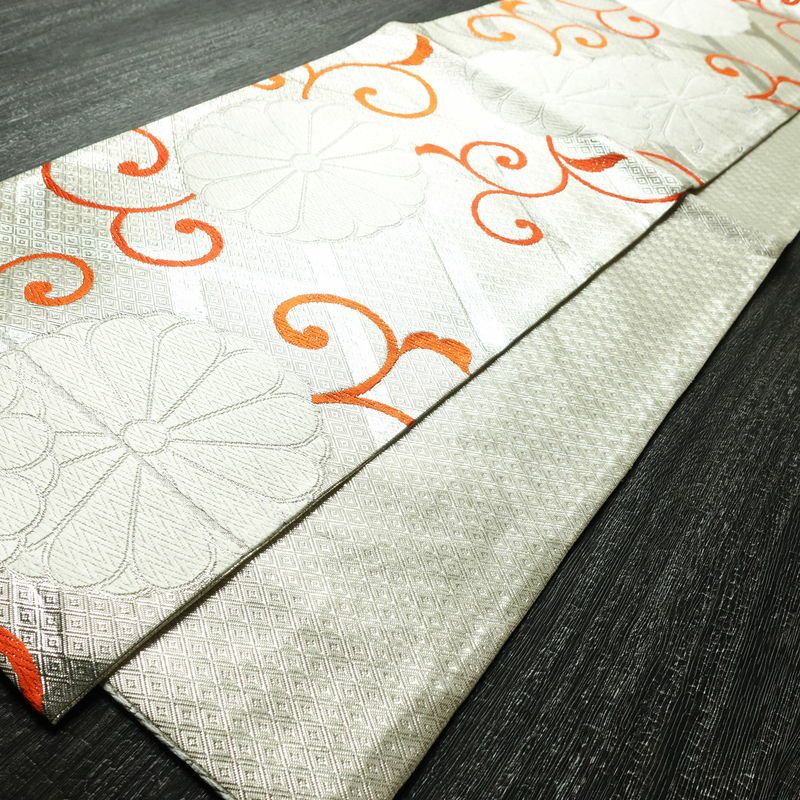 袋帯 六通柄 良品 フォーマル用 正絹 古典柄 箔 帯 菊 金・銀_画像8