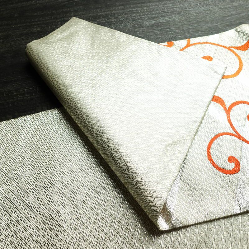 袋帯 六通柄 良品 フォーマル用 正絹 古典柄 箔 帯 菊 金・銀_画像9