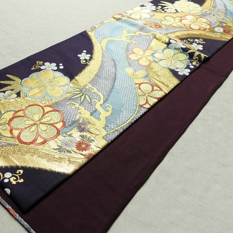 袋帯 西陣織 六通柄 良品 証紙あり フォーマル用 正絹 古典柄 箔 金糸 帯 花紀行 紫・藤色_画像8