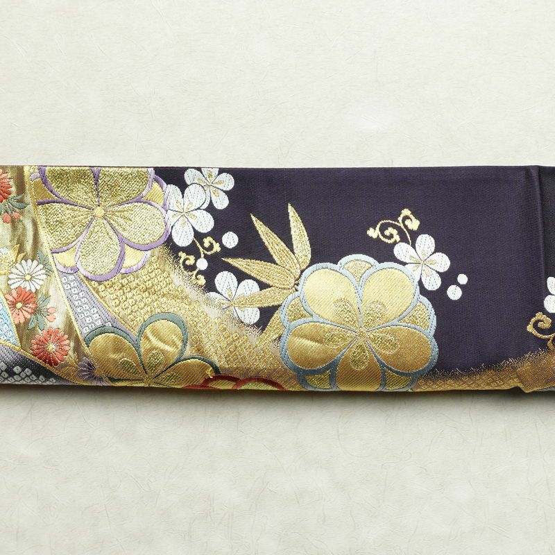 袋帯 西陣織 六通柄 良品 証紙あり フォーマル用 正絹 古典柄 箔 金糸 帯 花紀行 紫・藤色_画像13