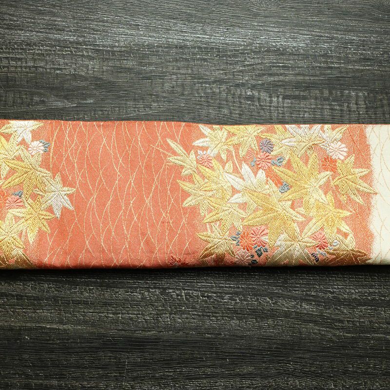 袋帯 六通柄 フォーマル用 正絹 木の葉・植物柄 箔 金糸 帯 赤・朱_画像15