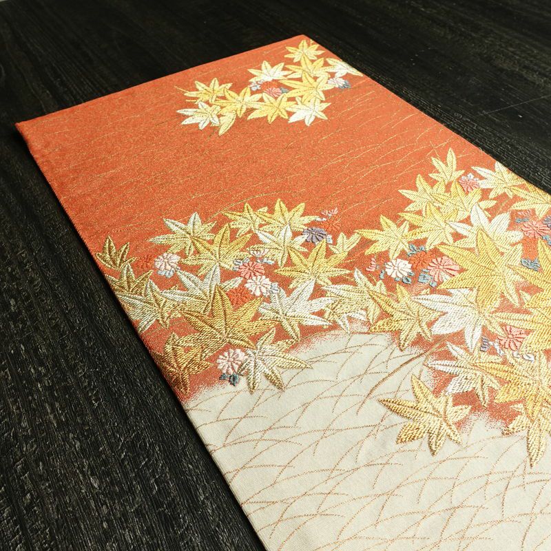 袋帯 六通柄 フォーマル用 正絹 木の葉・植物柄 箔 金糸 帯 赤・朱_画像18