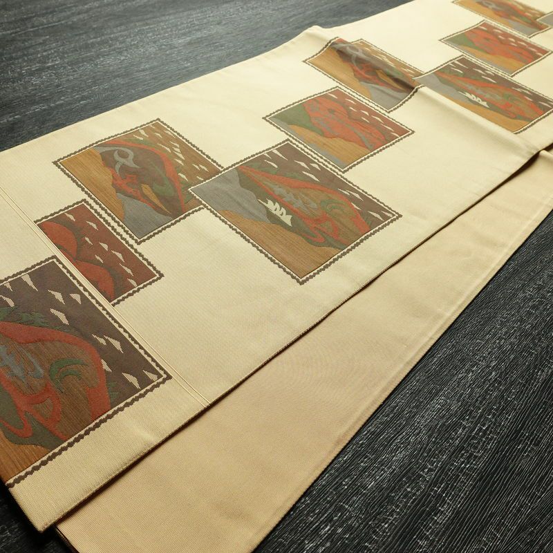 袋帯 六通柄 古今絵巻 紹巴帯 一般用 正絹 風景柄 帯 ベージュ_画像7