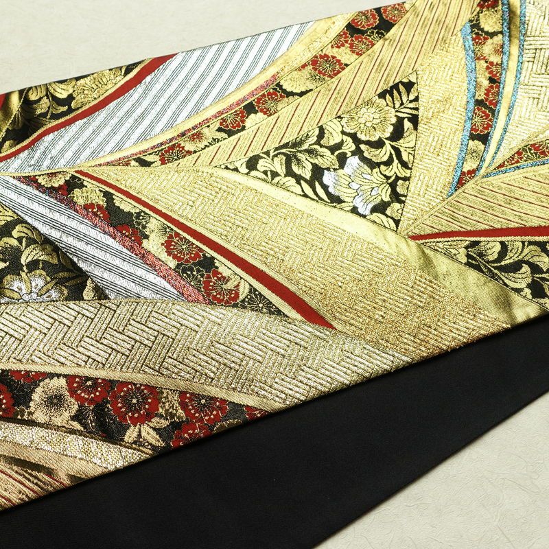 袋帯 線調花舞錦 六通柄 振袖用 正絹 古典柄 箔 金糸 銀糸 帯 黒_画像11