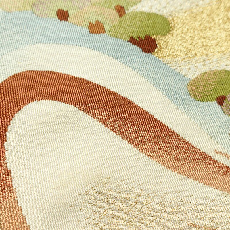 名古屋帯 つづれ織 太鼓柄 正絹 風景柄 通し仕立て 金糸 帯 ベージュ_画像6