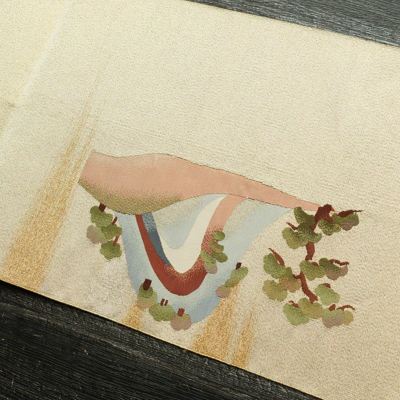 名古屋帯 つづれ織 太鼓柄 正絹 風景柄 通し仕立て 金糸 帯 ベージュ_画像14