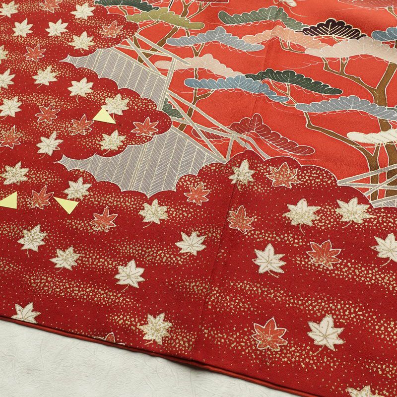 訪問着 金駒刺繍 正絹 古典柄 袷仕立て 身丈151cm 裄丈63.5cm 箔 刺繍 金彩 フォーマル 着物 赤・朱_画像14