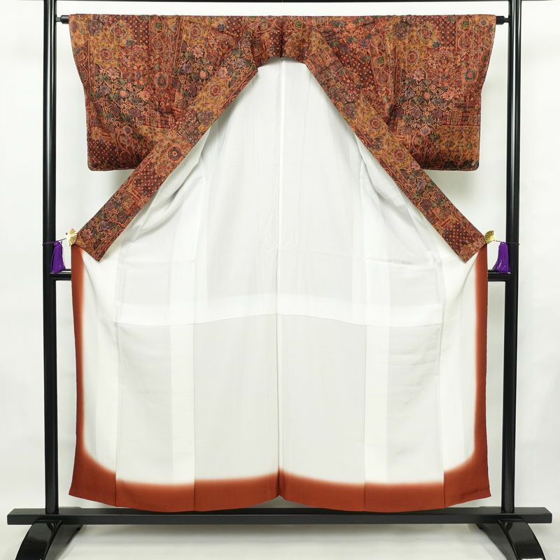 小紋 良品 正絹 花柄 袷仕立て 身丈154cm 裄丈64.5cm 一部しつけ糸付き 着物 多色使い_画像3