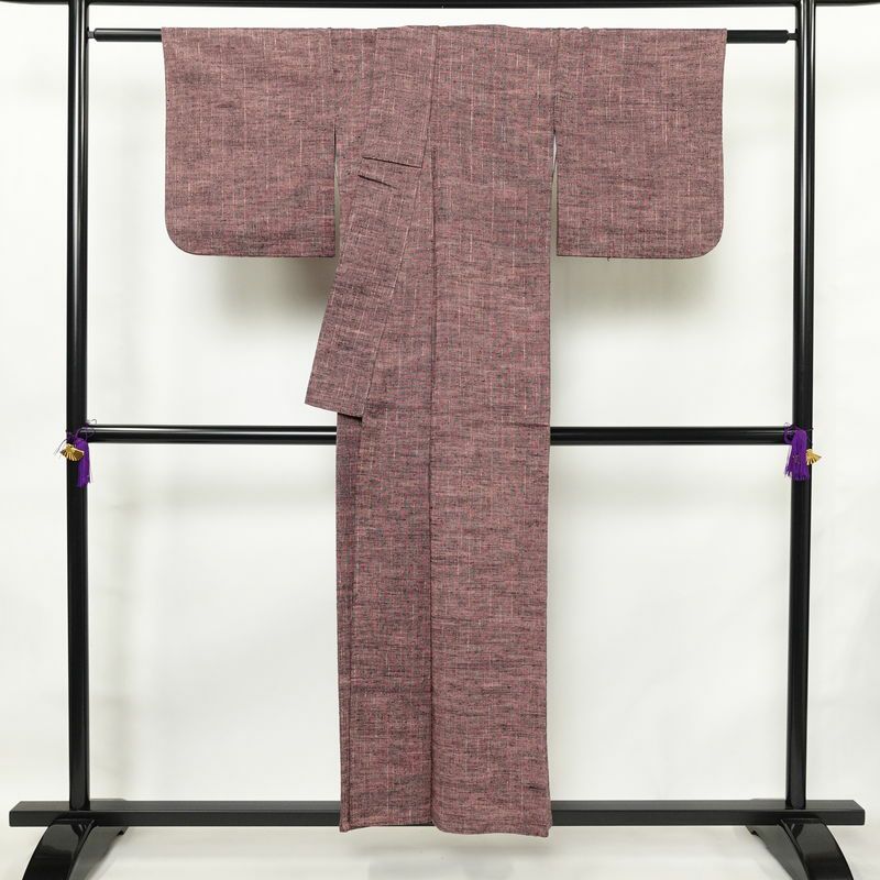 単衣 紬 紬着物 良品 正絹 その他の柄 単衣仕立て 身丈151.5cm 裄丈64cm シンプル 着物 紬地 カジュアル 紫・藤色_画像2