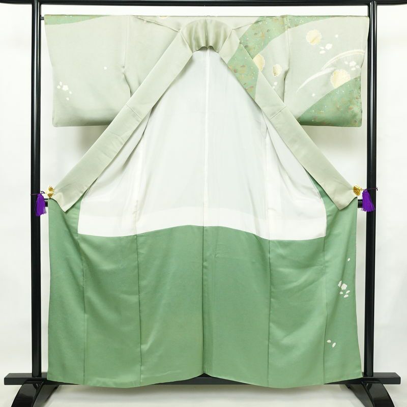 訪問着 良品 絞り 金駒刺繍 一つ紋付き 正絹 木の葉・植物柄 袷仕立て 身丈158cm 裄丈67.5cm 箔 刺繍 金彩 フォーマル 着物 入学式 卒業式 結婚式 緑・うぐいす色_画像3