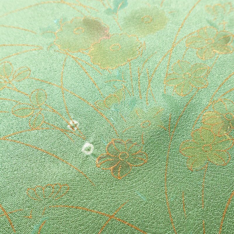 訪問着 良品 絞り 金駒刺繍 一つ紋付き 正絹 木の葉・植物柄 袷仕立て 身丈158cm 裄丈67.5cm 箔 刺繍 金彩 フォーマル 着物 入学式 卒業式 結婚式 緑・うぐいす色_画像13
