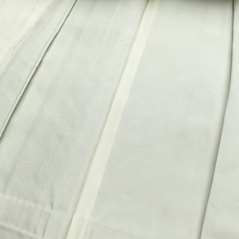 大島紬 証紙なし しつけ糸付き 正絹 木の葉・植物柄 袷仕立て 身丈155cm 裄丈63cm カジュアル 紅葉 着物 黒_画像17