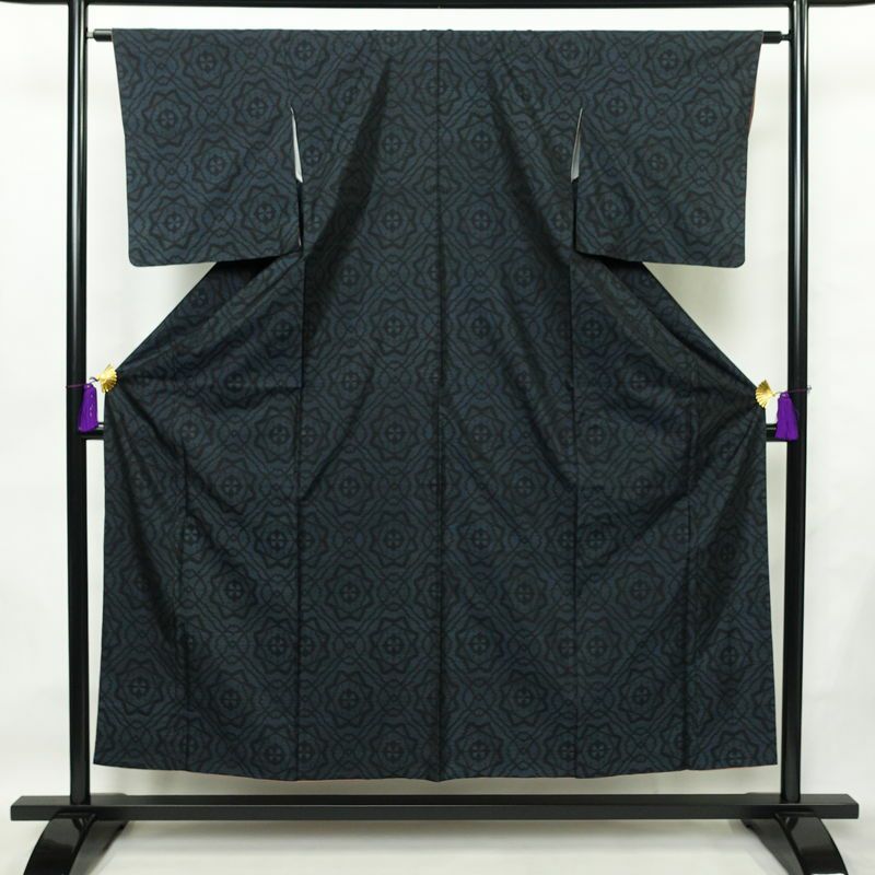 大島紬 証紙なし 正絹 幾何学柄・抽象柄 袷仕立て 身丈153.5cm 裄丈63cm 着物 青・紺_画像1