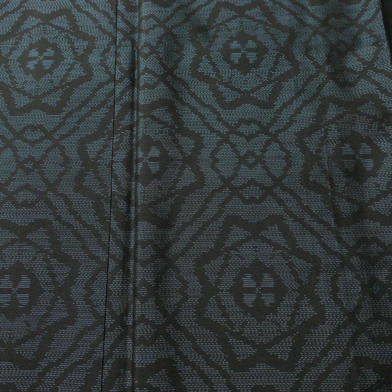 大島紬 証紙なし 正絹 幾何学柄・抽象柄 袷仕立て 身丈153.5cm 裄丈63cm 着物 青・紺_画像6