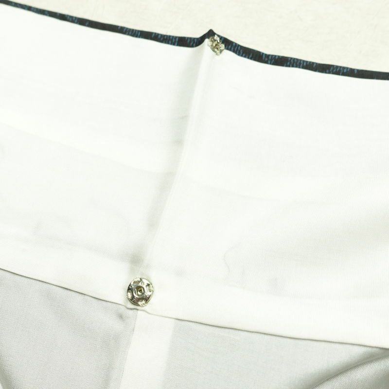 大島紬 証紙なし 正絹 幾何学柄・抽象柄 袷仕立て 身丈153.5cm 裄丈63cm 着物 青・紺_画像17