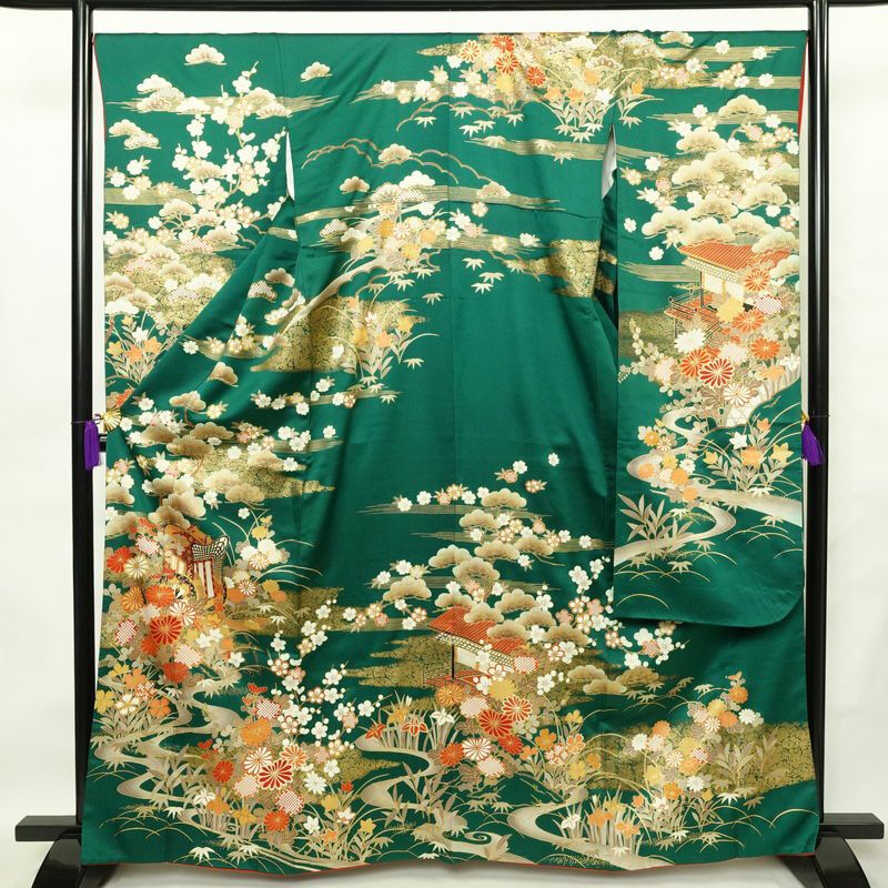 振袖 良品 正絹 古典柄 袷仕立て 身丈163cm 裄丈67.5cm 箔 金彩 フォーマル 着物 成人式 二十歳 御所車 松竹梅 菖蒲 緑・うぐいす色_画像1